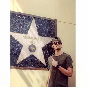 Meet your Posher, Wail